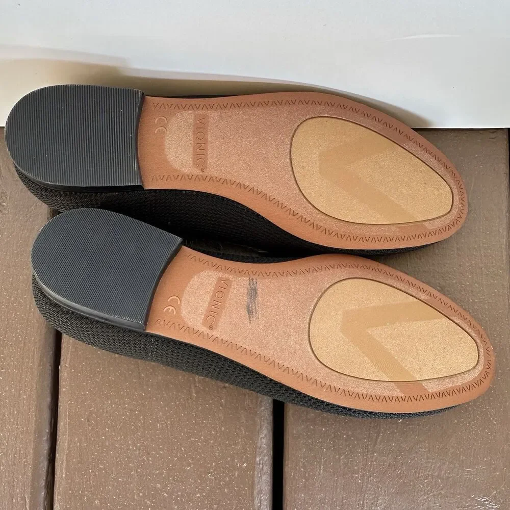 Vionic Willa Knit Slip On Shoes Womens Sz 6.5 Black Loafer Flats Beige Comfort